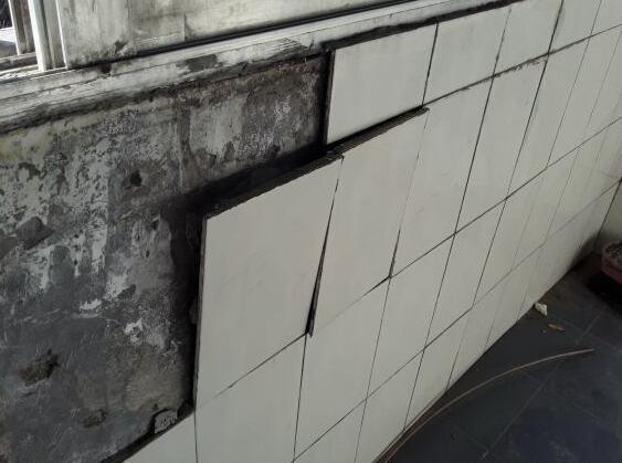 墙砖空鼓怎么处理规范最新图片(针对近两年墙砖空鼓的现象的维修方法) 墙砖空鼓怎么处理规范最新图片(针对近两年墙砖空鼓的现象的维修方法)