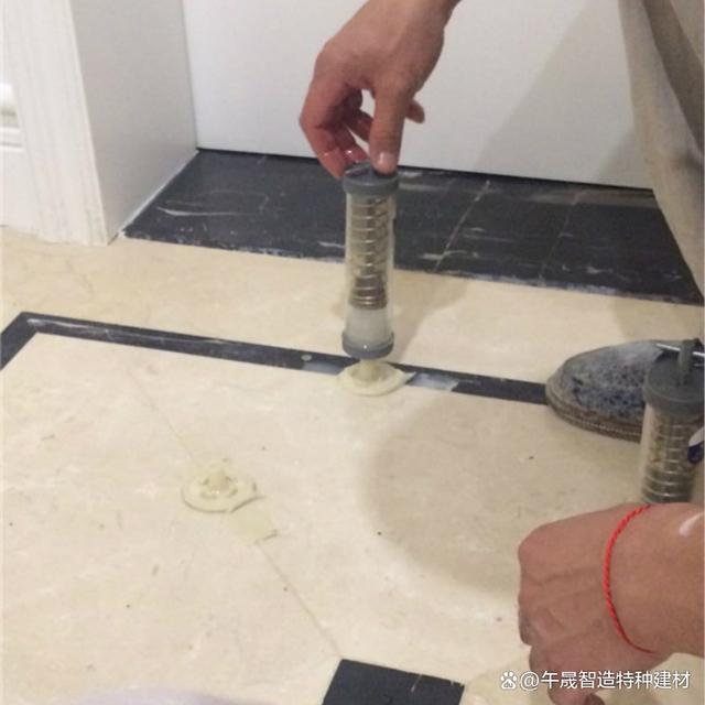 地板砖空鼓最简单的修补方法视频(地板砖空鼓最简单的修补方法视频教程) 地板砖空鼓最简单的修补方法视频(地板砖空鼓最简单的修补方法视频教程)